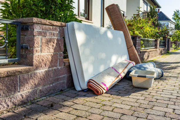 Best Residential Junk Removal  in Ithaca, MI